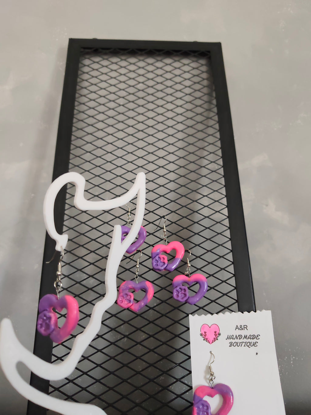 Chic Paw Heart